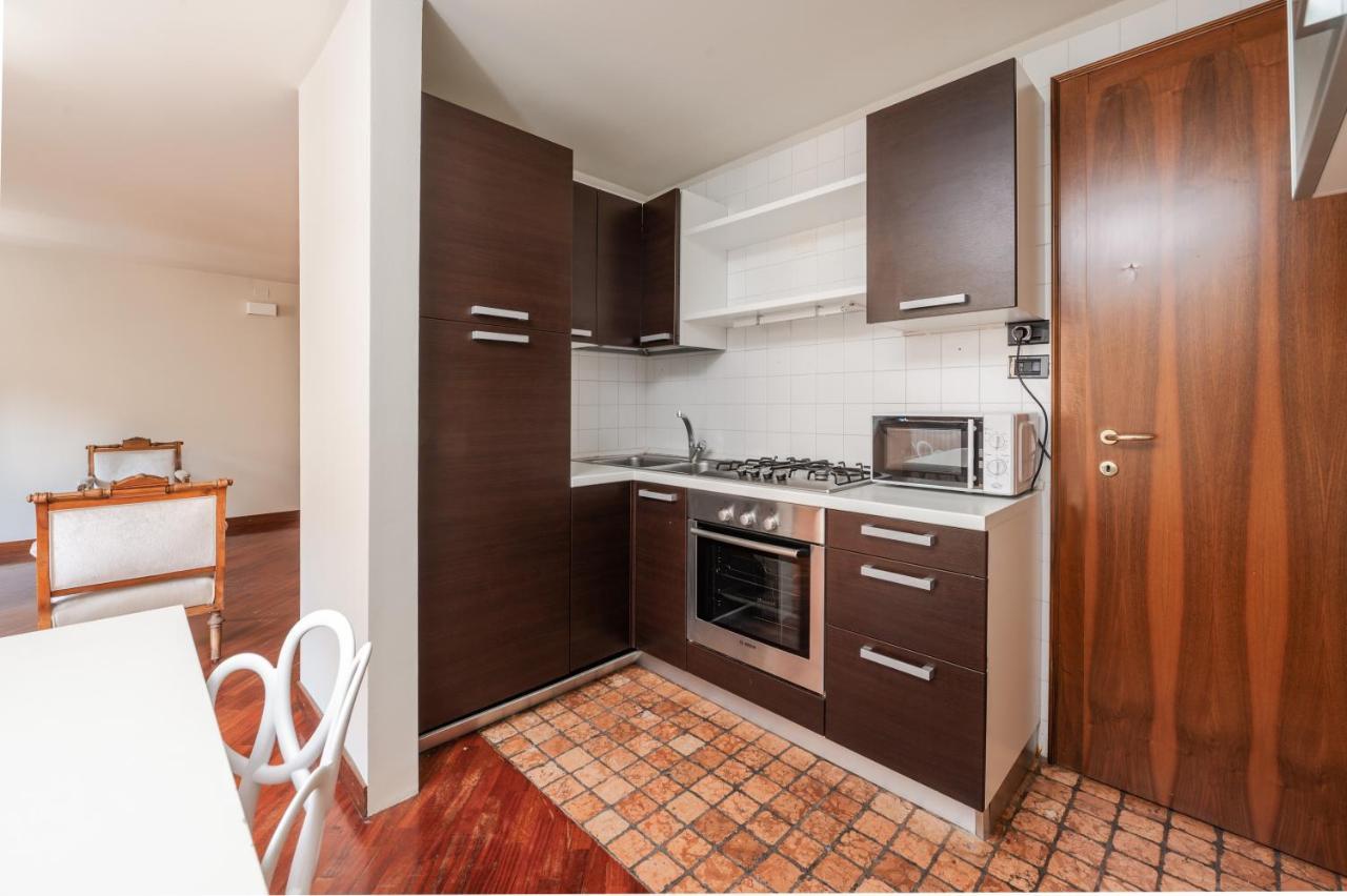 Cozy 2 Bedroom In The Heart Of Verona Exterior photo